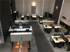 美林时尚展厅